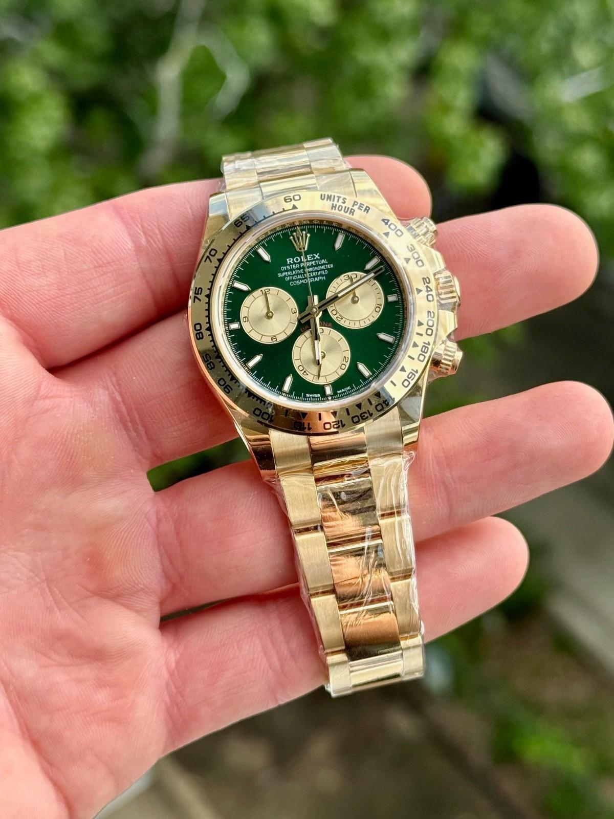 2025 Rolex Daytona 126508 Green Dial w/ Box & Papers | eBay