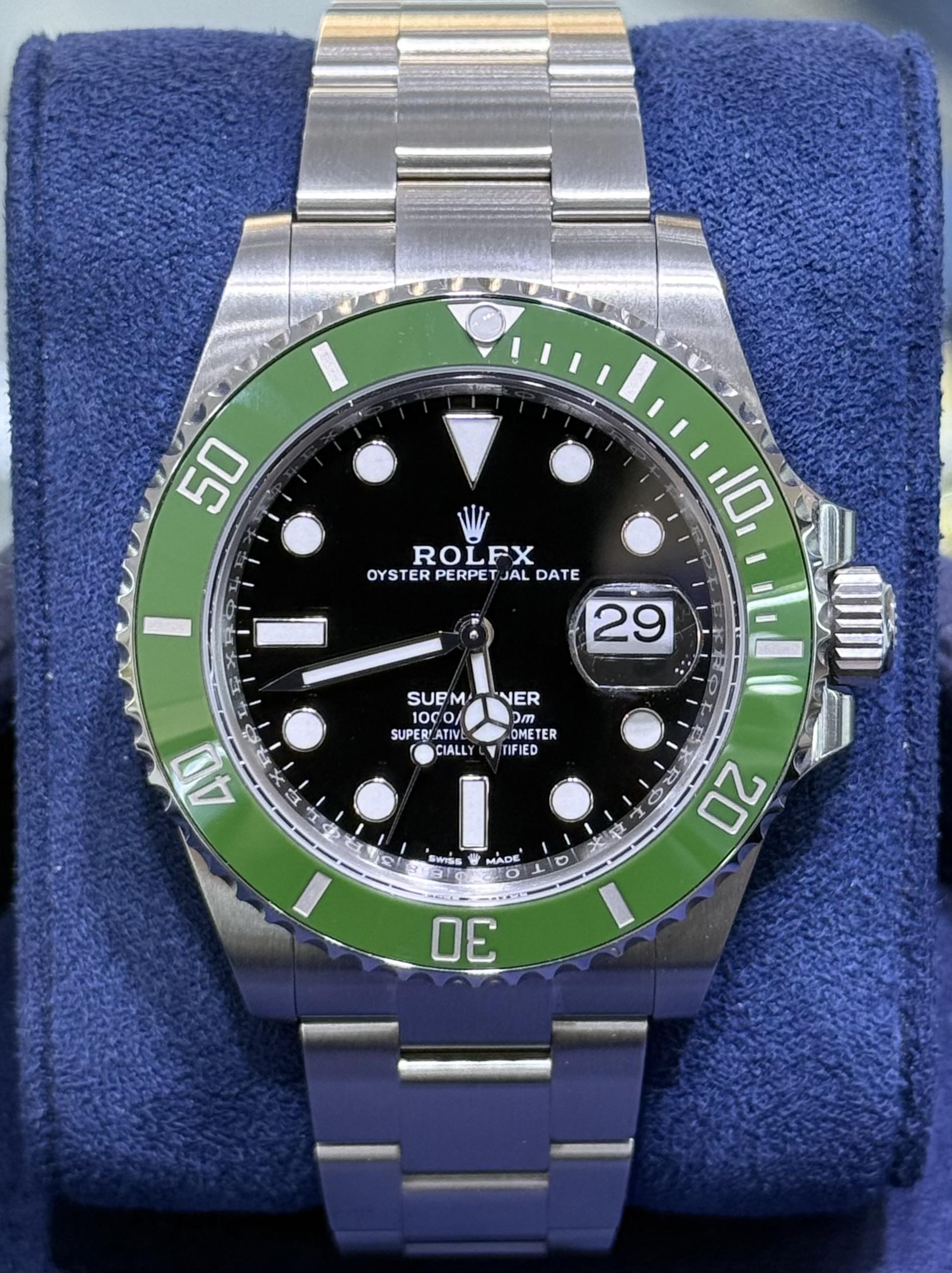 Rolex Submariner Date 126610LV Kermit MK2 41mm Black Dial Green